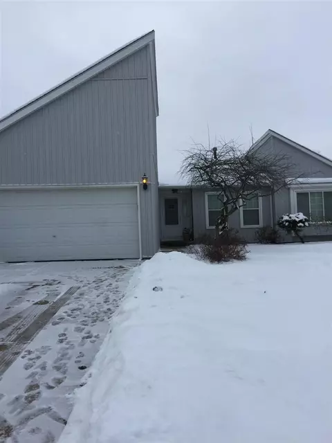 1490 Northbrook, Ann Arbor, MI 48103 photo 3