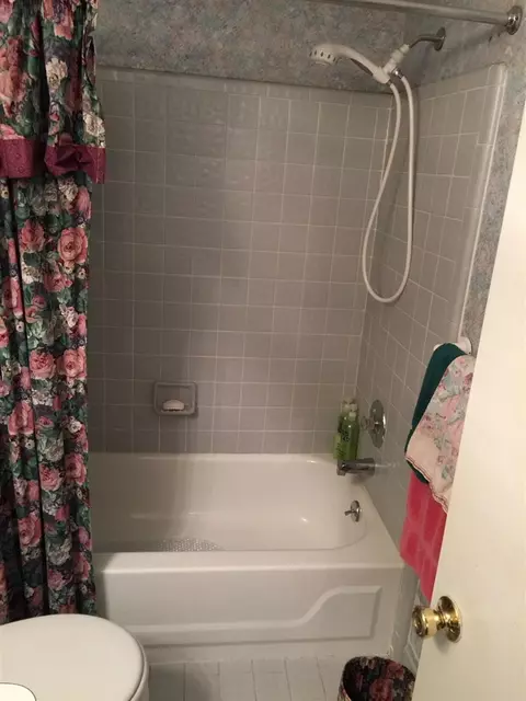 1490 Northbrook, Ann Arbor, MI 48103 photo 6
