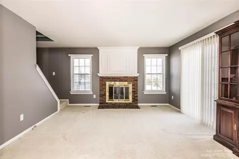 44618 Cranbrook, Canton, MI 48188 photo 3