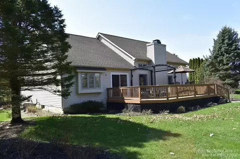 715 Prince Edward, Howell, MI 48843 photo 37