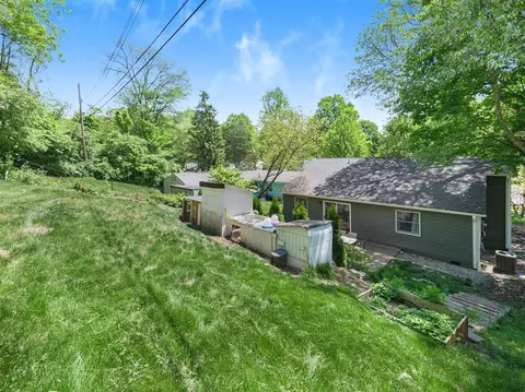849 Wickfield, Ann Arbor, MI 48105 photo 26