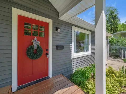 849 Wickfield, Ann Arbor, MI 48105 photo 3