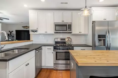 849 Wickfield, Ann Arbor, MI 48105 photo 9