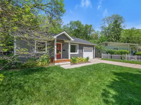 849 Wickfield, Ann Arbor, MI 48105 photo 2