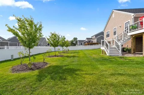 877 S S Rdg, Canton, MI 48188 photo 27