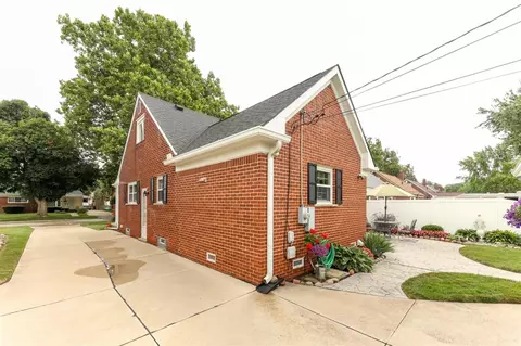 7906 Merrick, Taylor, MI 48180 photo 12