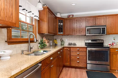 7906 Merrick, Taylor, MI 48180 photo 9