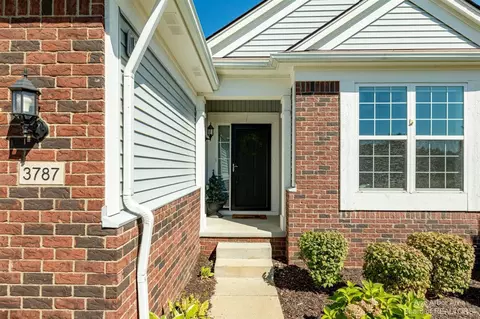 3787 Laramie, Howell, MI 48843 photo 4