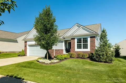 3787 Laramie, Howell, MI 48843 photo 1