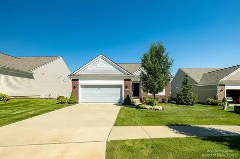 3787 Laramie, Howell, MI 48843 photo 3