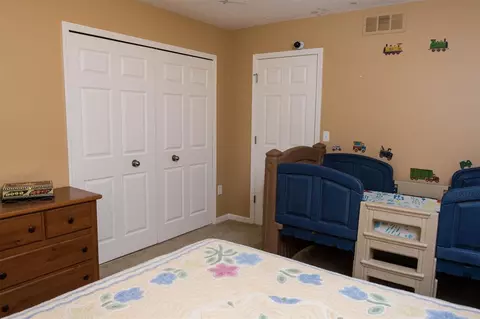 15572 Orchard Mdws, Monroe, MI 48161 photo 17
