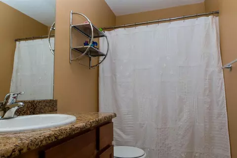 15572 Orchard Mdws, Monroe, MI 48161 photo 19