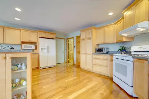 7717 Huron River Dr, Dexter, MI 48130 photo 11