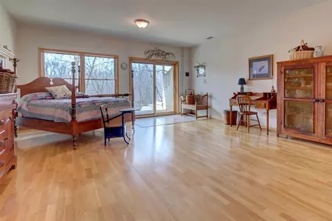 7717 Huron River Dr, Dexter, MI 48130 photo 33