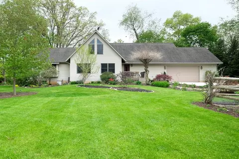 7717 Huron River Dr, Dexter, MI 48130 photo 2