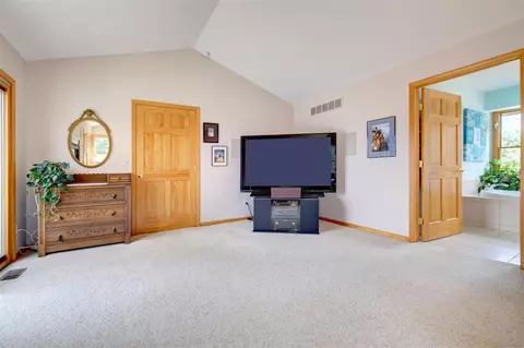 7717 Huron River Dr, Dexter, MI 48130 photo 18