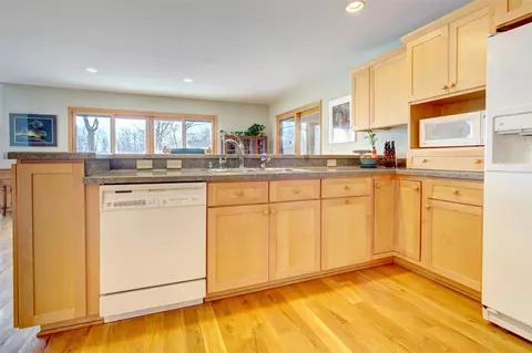 7717 Huron River Dr, Dexter, MI 48130 photo 13