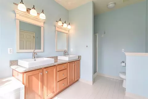 286 Constitution, Canton, MI 48188 photo 27