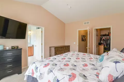 286 Constitution, Canton, MI 48188 photo 24