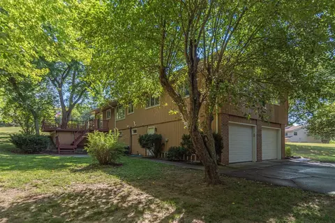 8614 Meadowland, Saline, MI 48176 photo 4