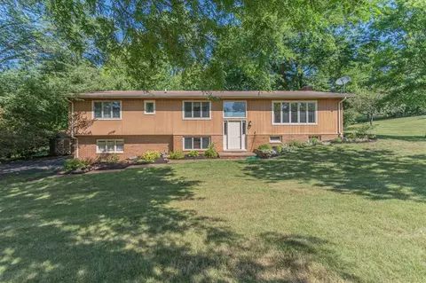 8614 Meadowland, Saline, MI 48176 photo 1