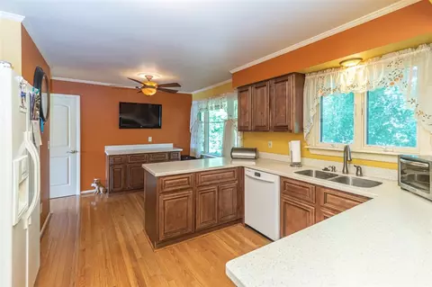 8614 Meadowland, Saline, MI 48176 photo 15