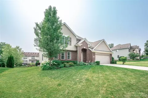 752 W Castlebury, Saline, MI 48176 photo 70