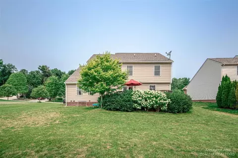 752 W Castlebury, Saline, MI 48176 photo 77