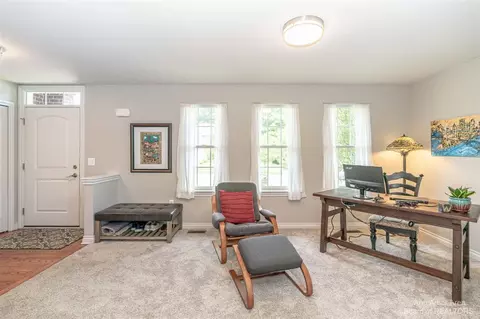 752 W Castlebury, Saline, MI 48176 photo 9