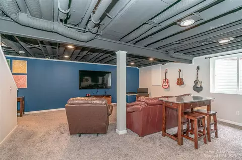 752 W Castlebury, Saline, MI 48176 photo 64