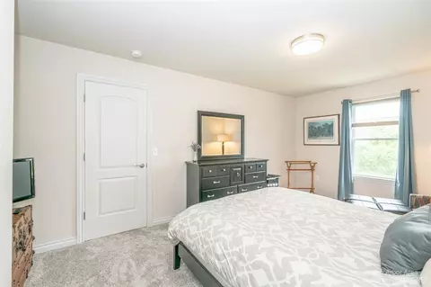 752 W Castlebury, Saline, MI 48176 photo 56