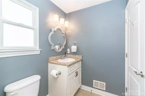 752 W Castlebury, Saline, MI 48176 photo 47