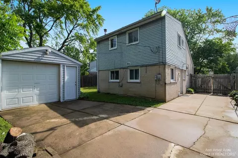 4538 Cleveland, Wayne, MI 48184 photo 17