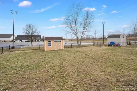 891 Rabbit Run, Carleton, MI 48117 photo 9