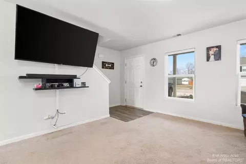 891 Rabbit Run, Carleton, MI 48117 photo 16