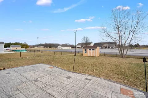 891 Rabbit Run, Carleton, MI 48117 photo 10