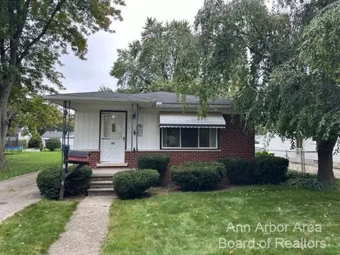 4538 Dudley, Dearborn Heights, MI 48125