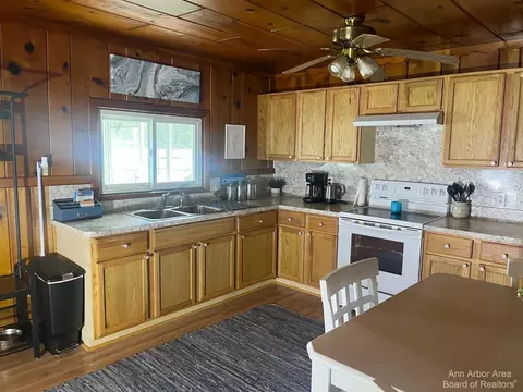 9711 Lakeview, Jerome, MI 49249 photo 10