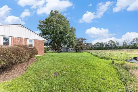 9290 Willis, Willis, MI 48191 photo 23