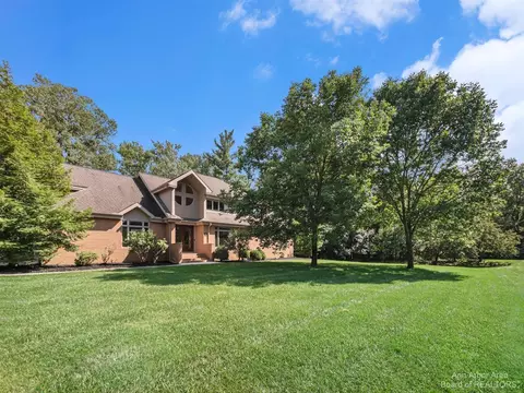 30 Gunther, Saline, MI 48176