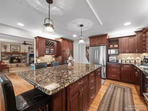 3435 Sesame, Howell, MI 48843 photo 7