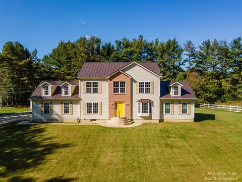 3770 Sharp, Adrian, MI 49221