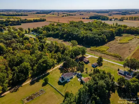 3770 Sharp, Adrian, MI 49221 photo 10