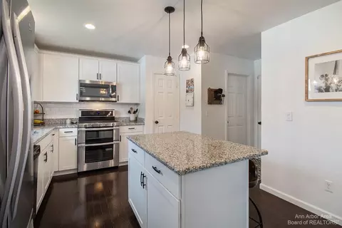 8280 Crab Apple, Dexter, MI 48130 photo 13