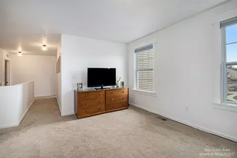 8280 Crab Apple, Dexter, MI 48130 photo 24