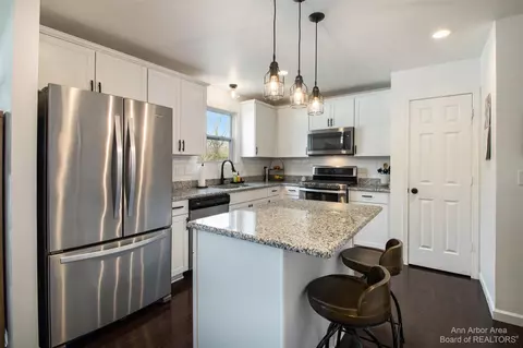 8280 Crab Apple, Dexter, MI 48130 photo 12