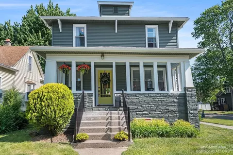 504 Poplar, Wyandotte, MI 48192