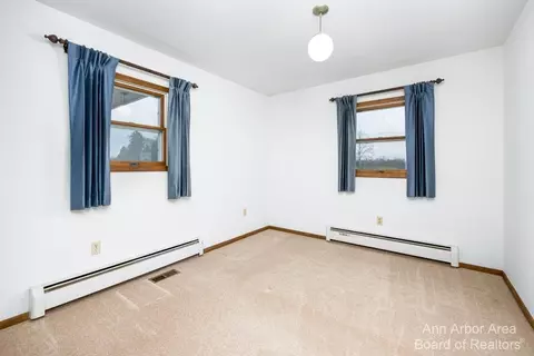 8060 Moon, Saline, MI 48176 photo 15