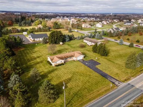8060 Moon, Saline, MI 48176 photo 36