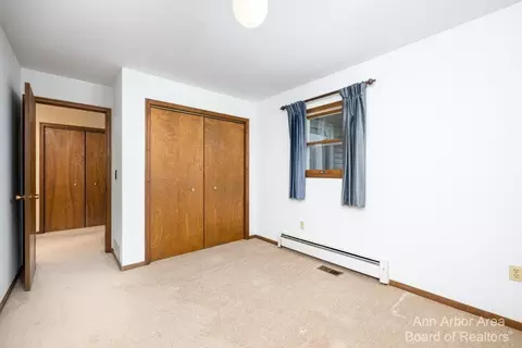 8060 Moon, Saline, MI 48176 photo 14